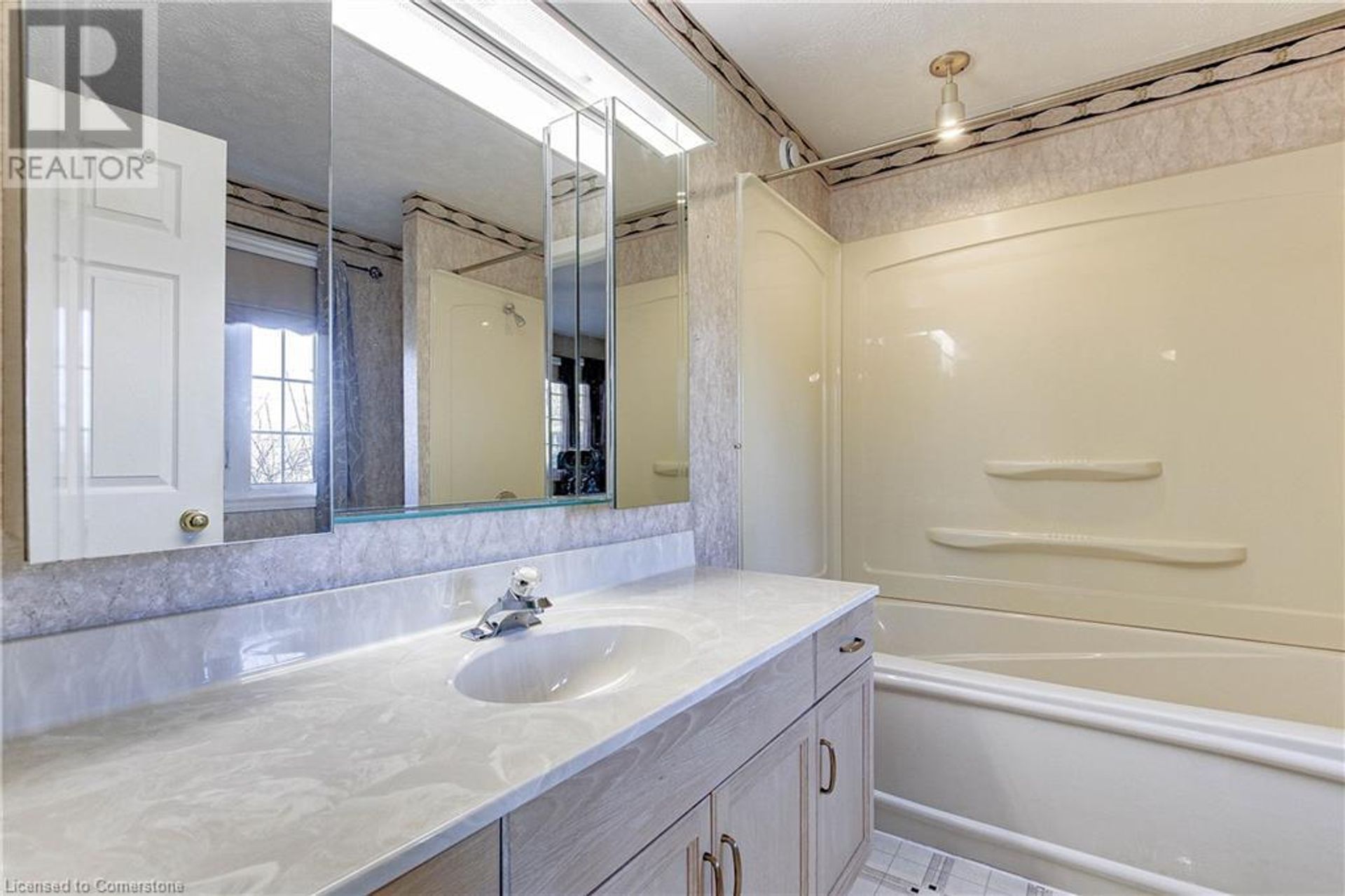 1016-59-highway-port-rowan-39 at 1016 59 Highway, Port Rowan 1016-59-highway-port-rowan-39 at 1016 59 Highway, Port Rowan