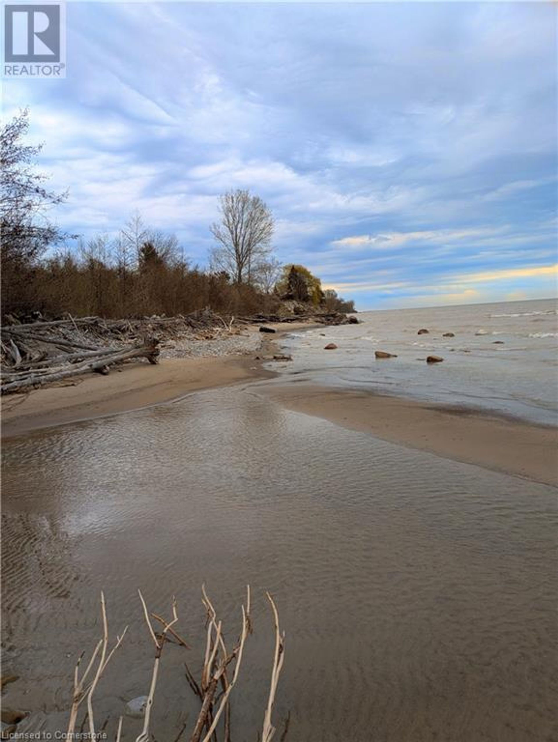 Lakeshore N/a Road, Port Rowan photo number 1  Lakeshore N/a Road, Port Rowan photo number 1