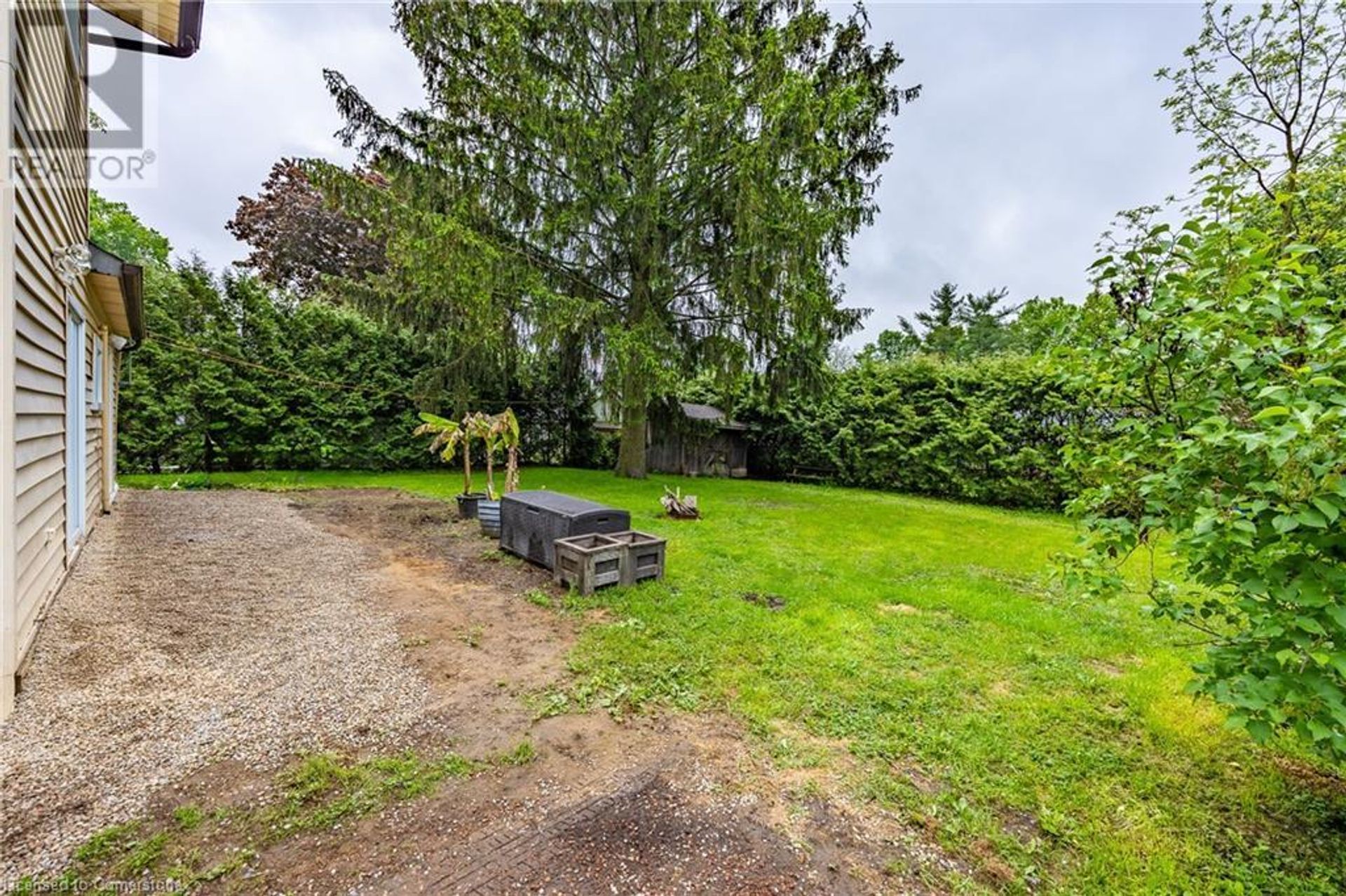 Yard at 263 Main Street E, Otterville Yard at 263 Main Street E, Otterville