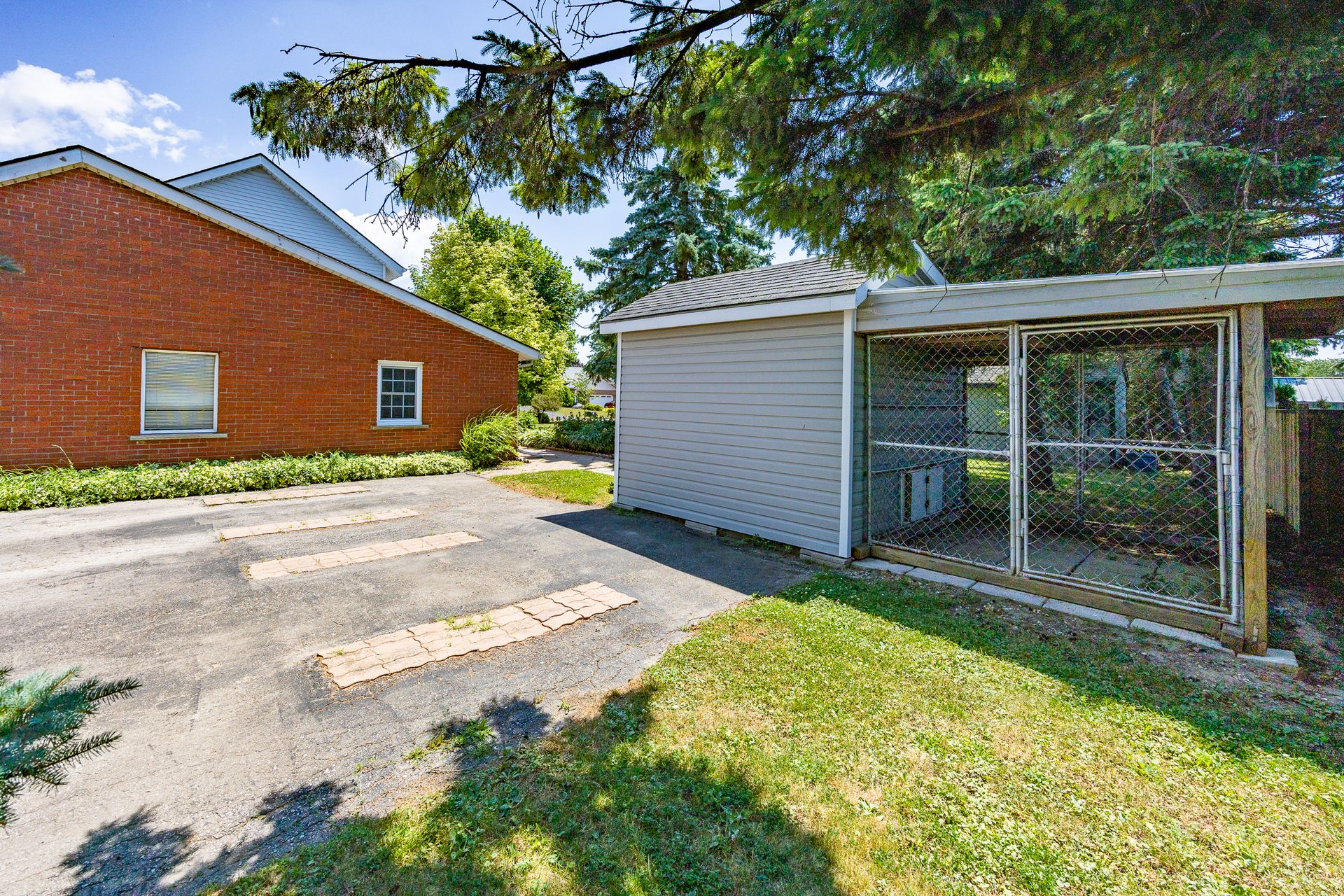 Yard at 23 Backus Drive, Port Rowan Yard at 23 Backus Drive, Port Rowan