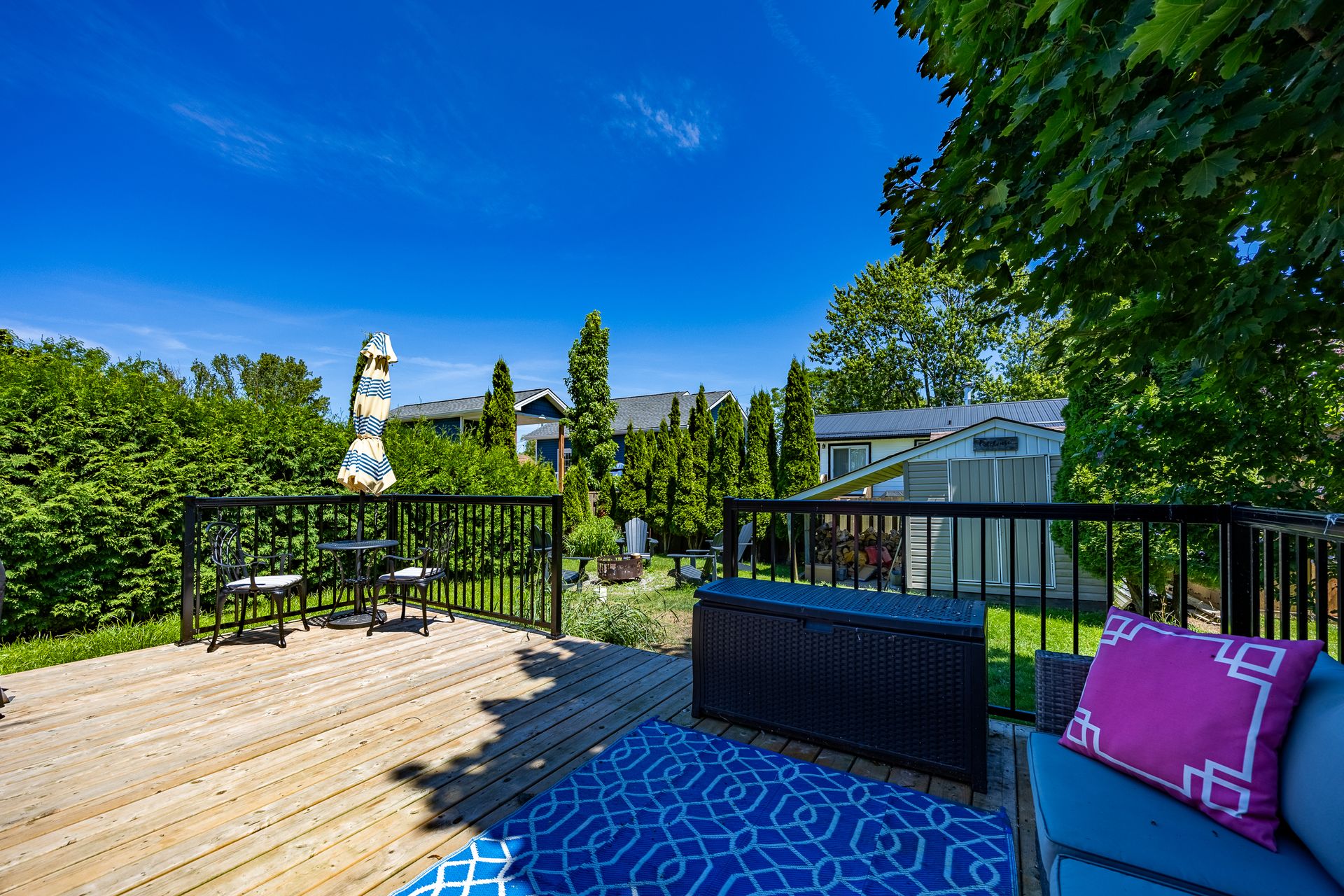 Deck at 11 Bass Lane, Long Point Deck at 11 Bass Lane, Long Point