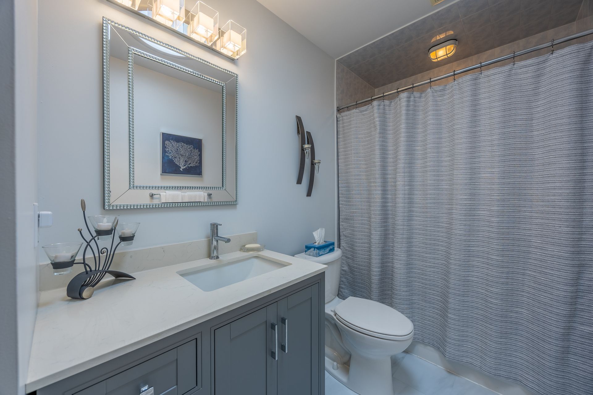 Main Bathroom at 2 Carolina Way, Village of Long Point Bay, Port Rowan Main Bathroom at 2 Carolina Way, Village of Long Point Bay, Port Rowan