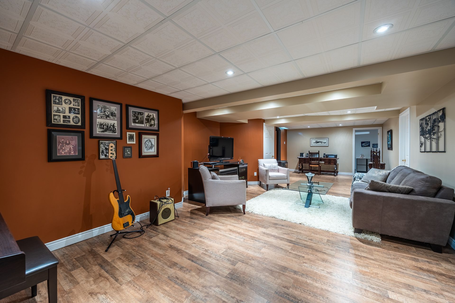 Family Room at 2 Carolina Way, Village of Long Point Bay, Port Rowan Family Room at 2 Carolina Way, Village of Long Point Bay, Port Rowan