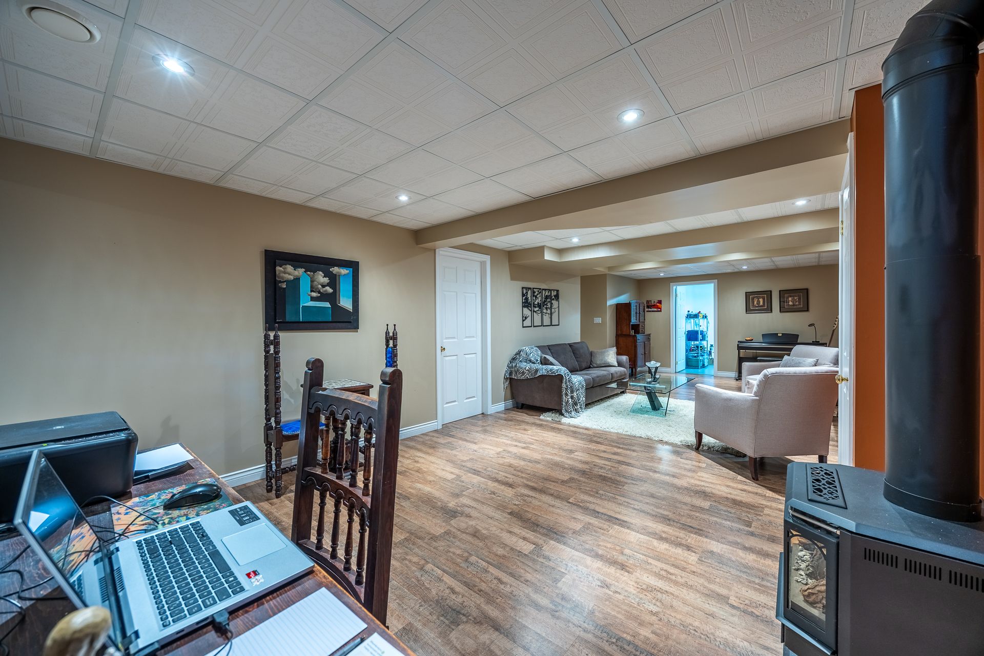 Family Room at 2 Carolina Way, Village of Long Point Bay, Port Rowan Family Room at 2 Carolina Way, Village of Long Point Bay, Port Rowan