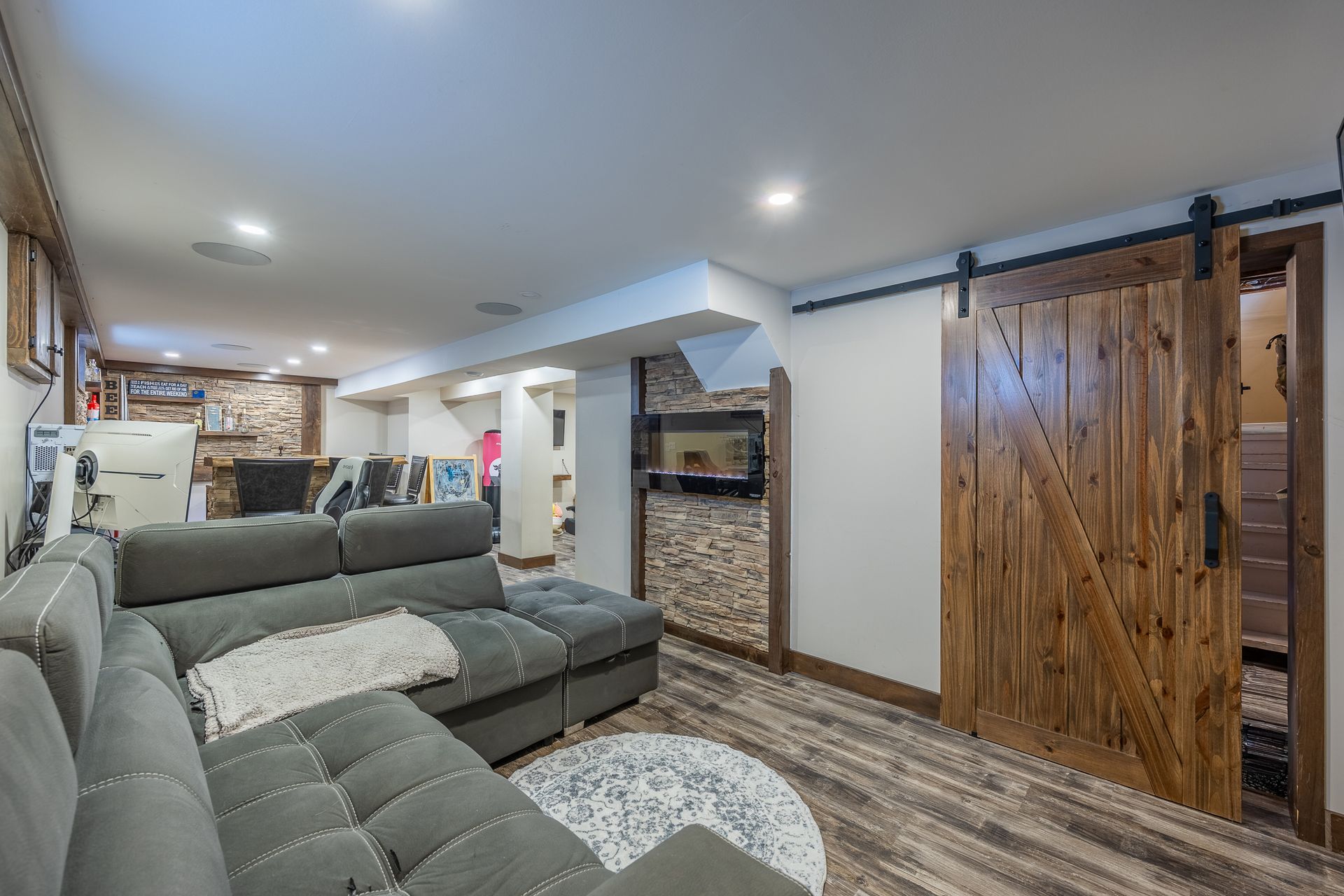 Recreation room at 5 Bint Avenue, Simcoe Recreation room at 5 Bint Avenue, Simcoe