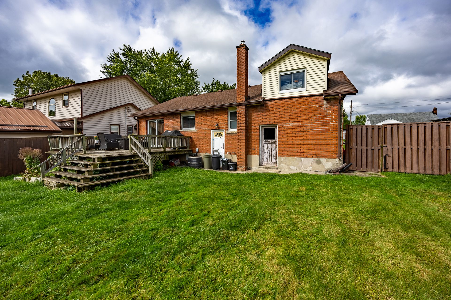 Rear view of property at 5 Bint Avenue, Simcoe Rear view of property at 5 Bint Avenue, Simcoe