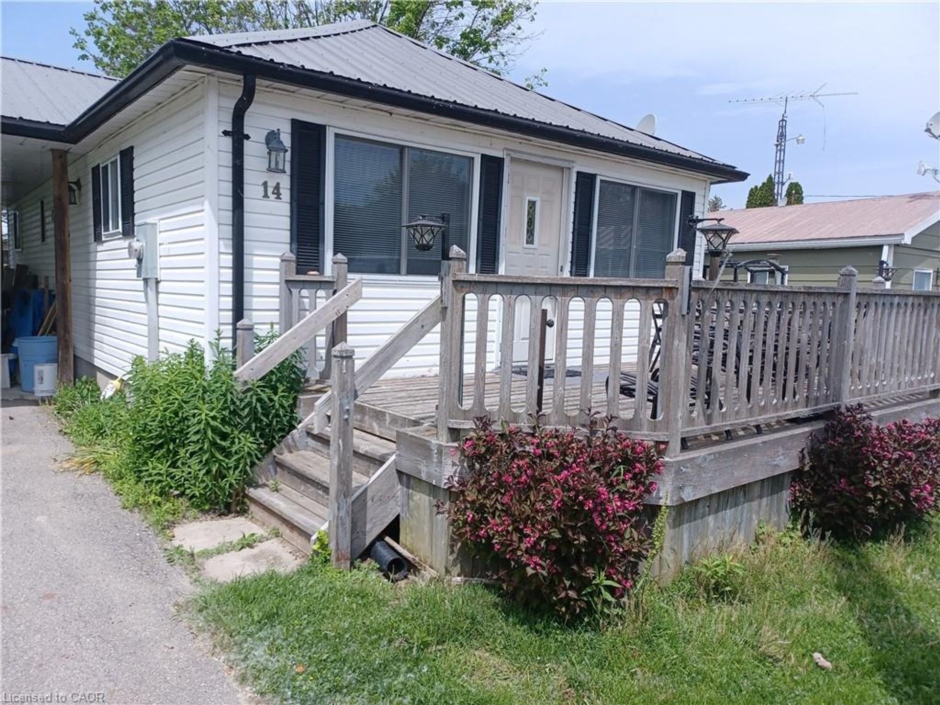 14 Bass Lane, Long Point photo number 1