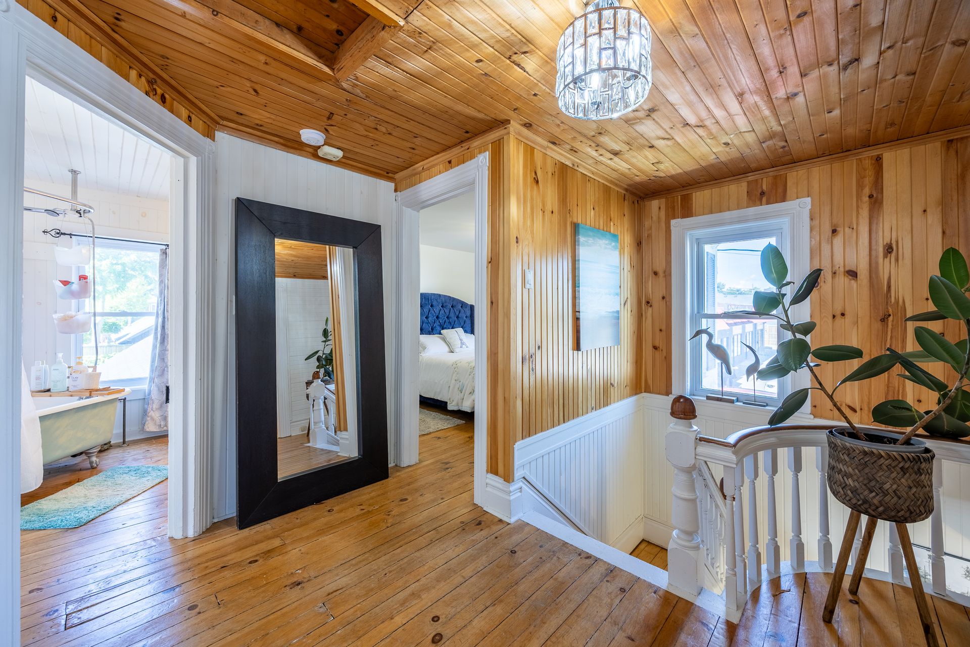 Top of Stairs at 1047 Bay Street, Port Rowan Top of Stairs at 1047 Bay Street, Port Rowan