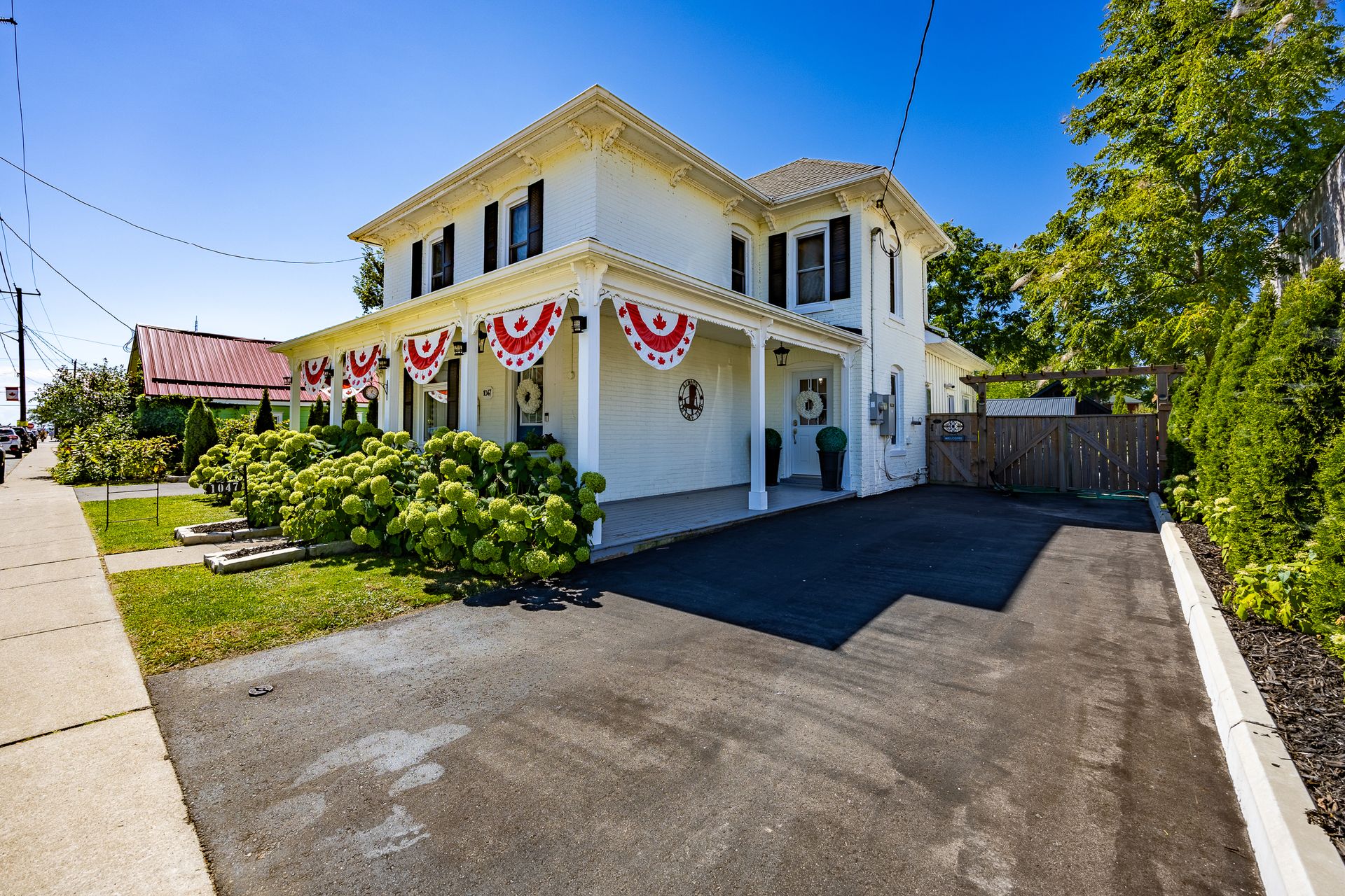 Front of Structure at 1047 Bay Street, Port Rowan Front of Structure at 1047 Bay Street, Port Rowan