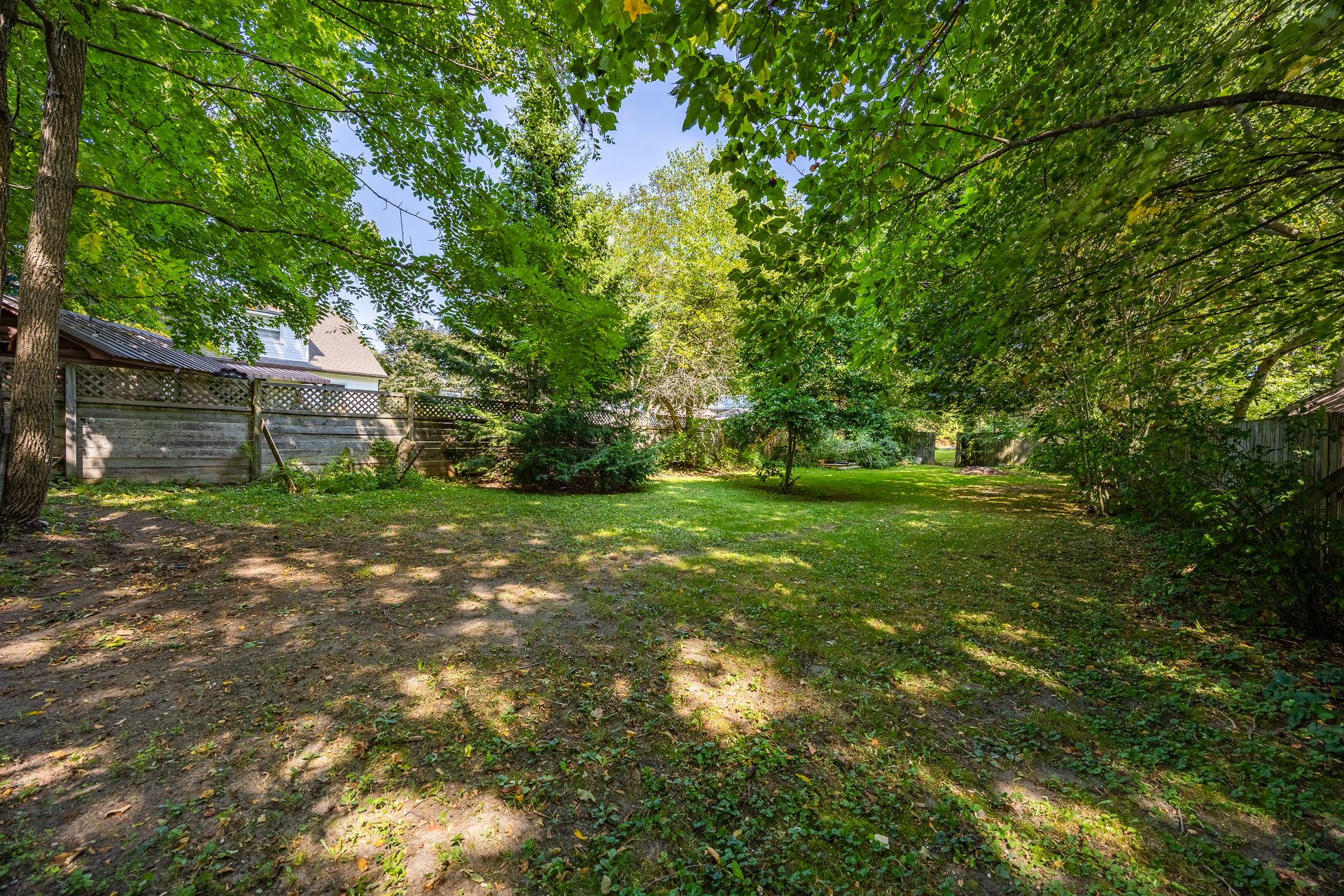 Yard at 2036 Main Street, Walsingham Yard at 2036 Main Street, Walsingham