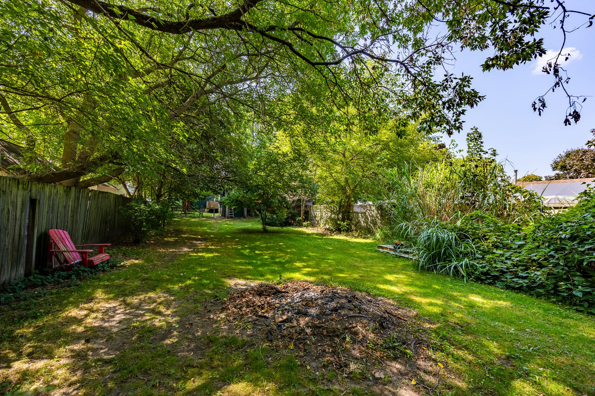 Yard at 2036 Main Street, Walsingham Yard at 2036 Main Street, Walsingham