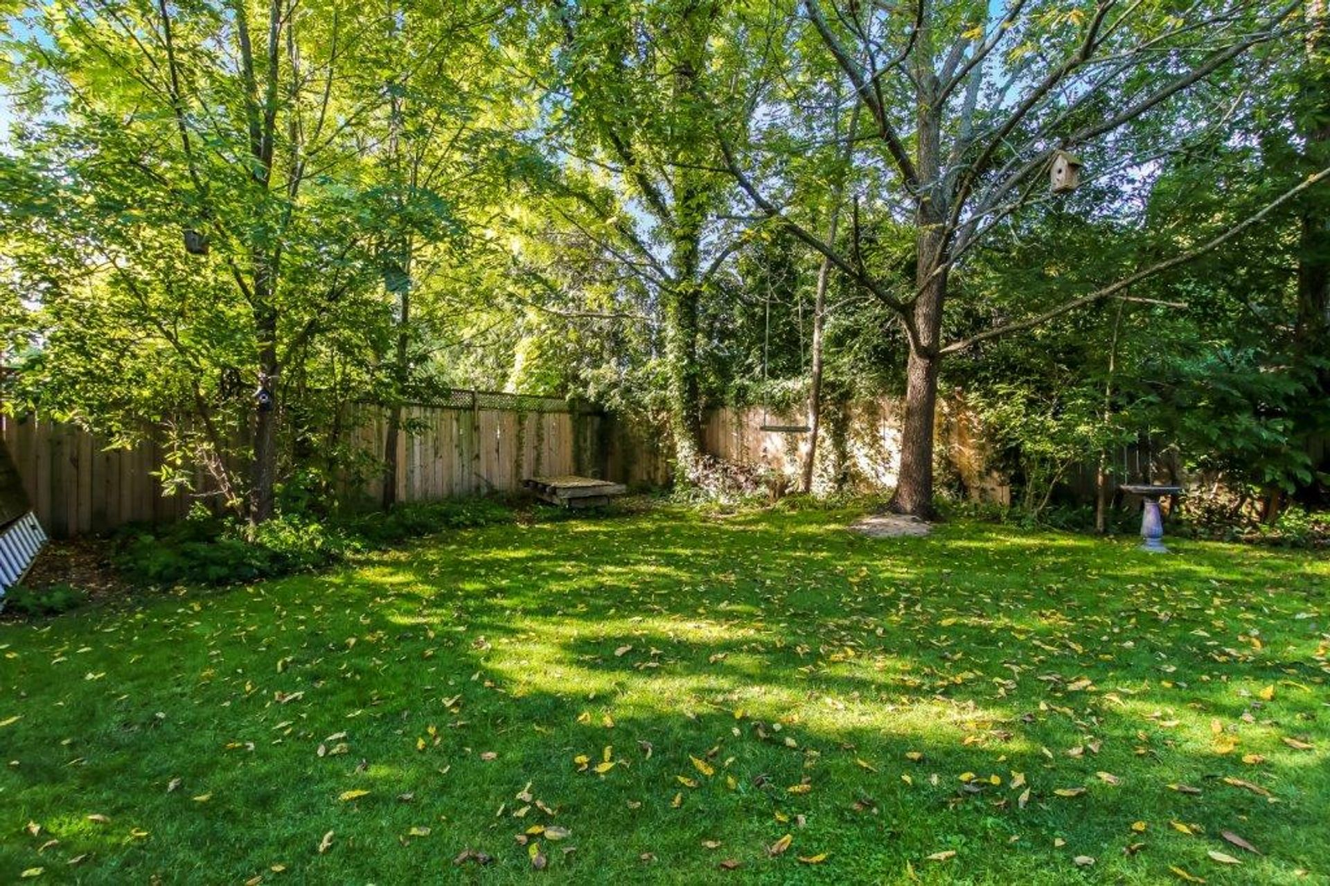 corner view at 24 Centre Street, Port Rowan corner view at 24 Centre Street, Port Rowan