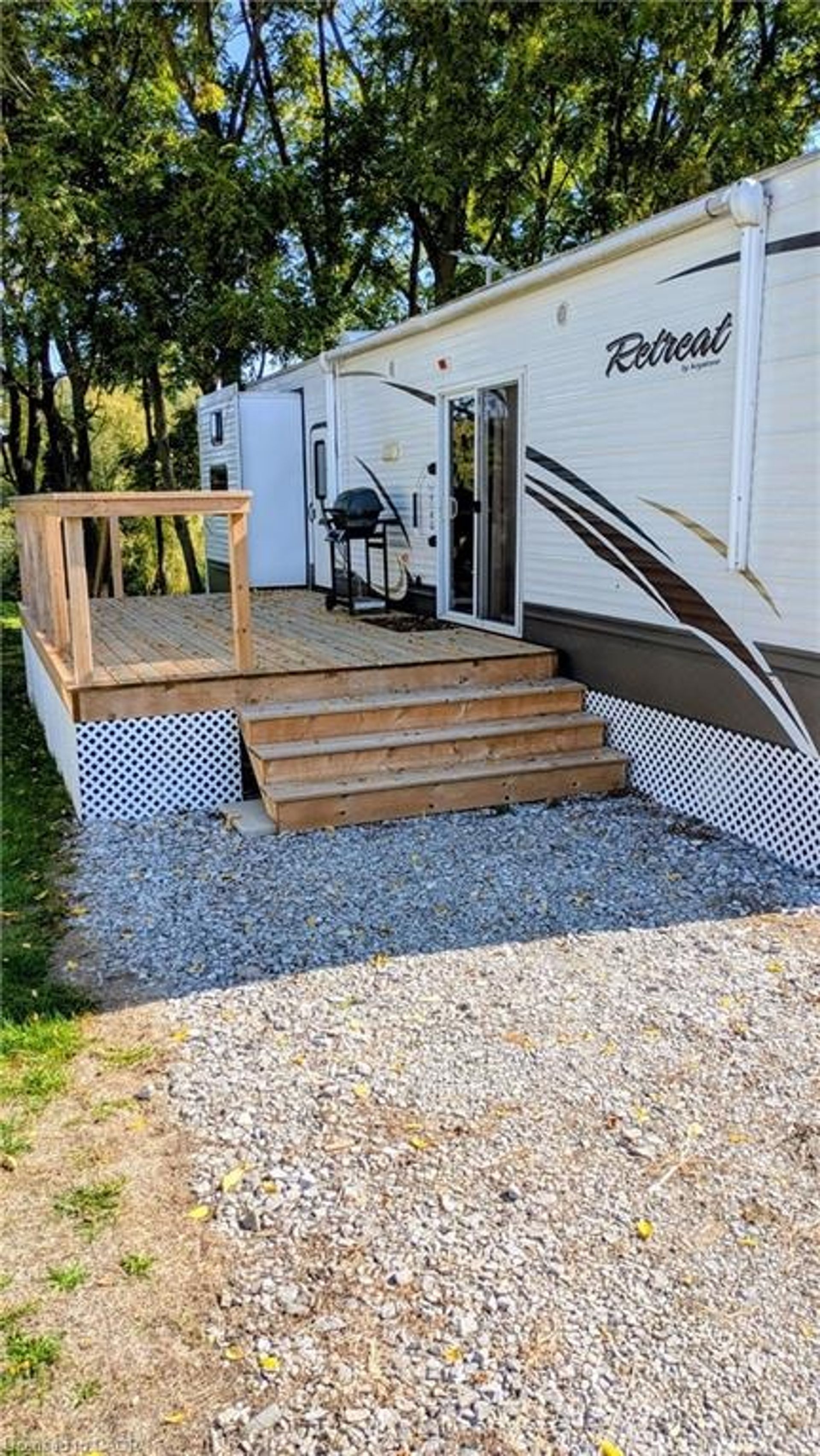 deck at 60 Dedrick Road, Port Rowan deck at 60 Dedrick Road, Port Rowan