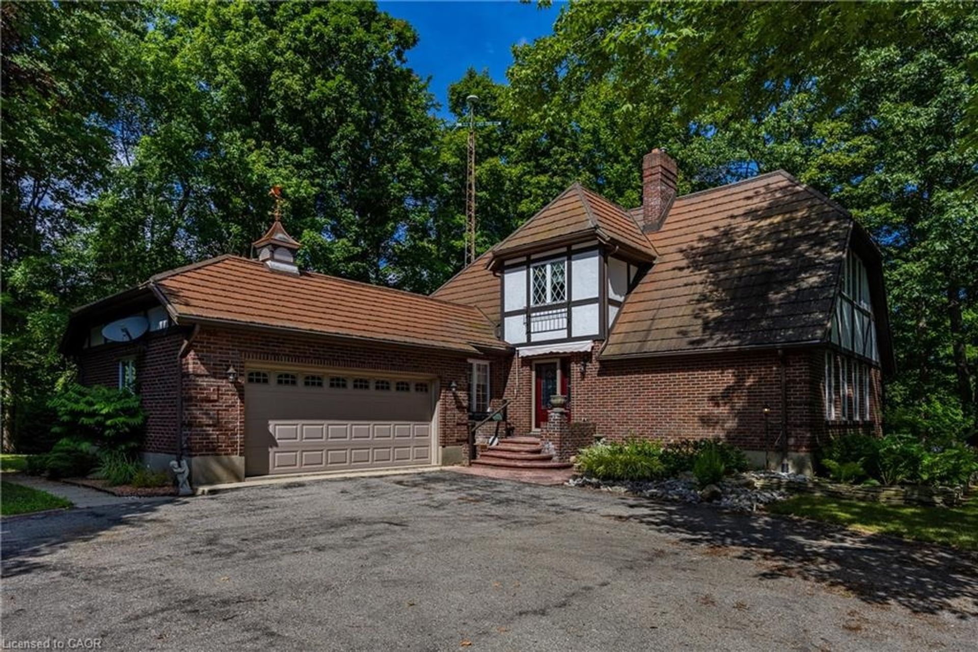 mcdowell-road_garage at 21 Mcdowell Road W, Langton mcdowell-road_garage at 21 Mcdowell Road W, Langton