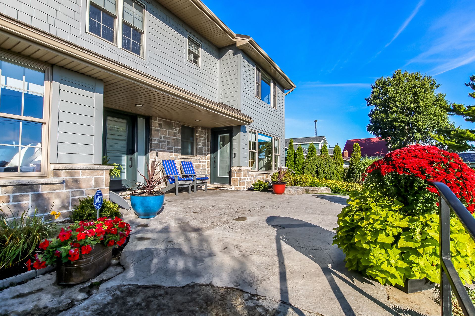 Heated front entrance porch and steps at 86 Old Cut Boulevard, Long Point Cottage Community, Long Point Heated front entrance porch and steps at 86 Old Cut Boulevard, Long Point Cottage Community, Long Point