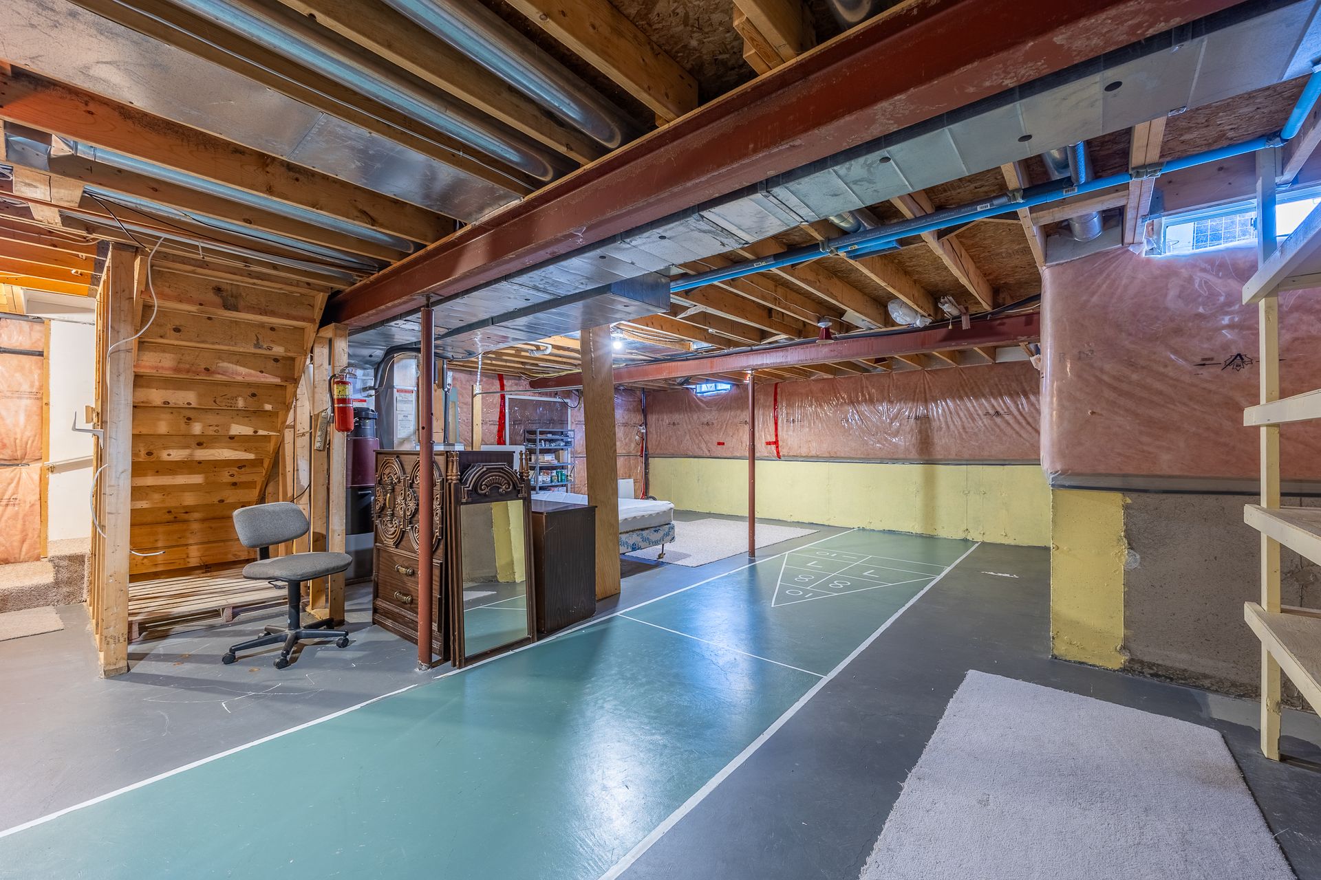 Indoor shuffle board! at 4 Walsingham Drive, Village of Long Point Bay, Port Rowan Indoor shuffle board! at 4 Walsingham Drive, Village of Long Point Bay, Port Rowan