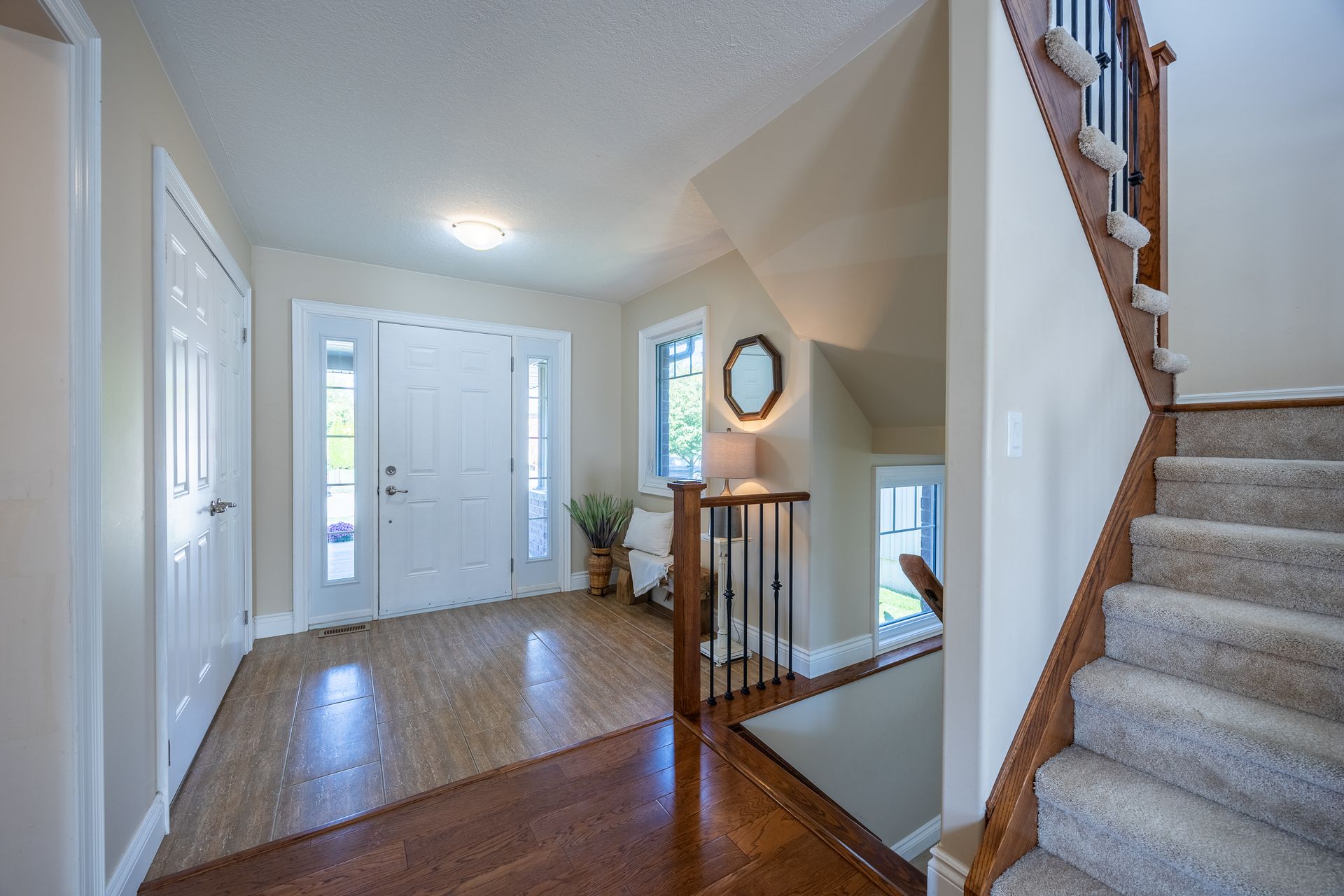 Entry at 5 Wood Duck Way, Ducks Landing, Port Rowan Entry at 5 Wood Duck Way, Ducks Landing, Port Rowan