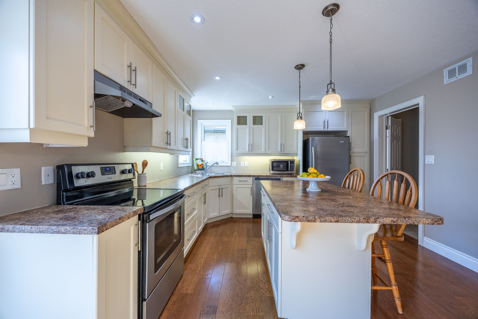 Kitchen at 5 Wood Duck Way, Ducks Landing, Port Rowan Kitchen at 5 Wood Duck Way, Ducks Landing, Port Rowan