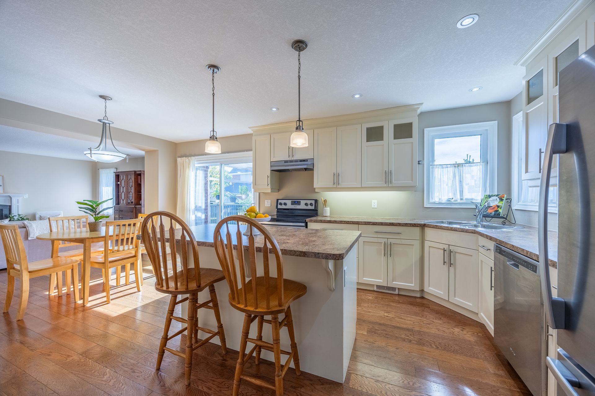Kitchen at 5 Wood Duck Way, Ducks Landing, Port Rowan Kitchen at 5 Wood Duck Way, Ducks Landing, Port Rowan