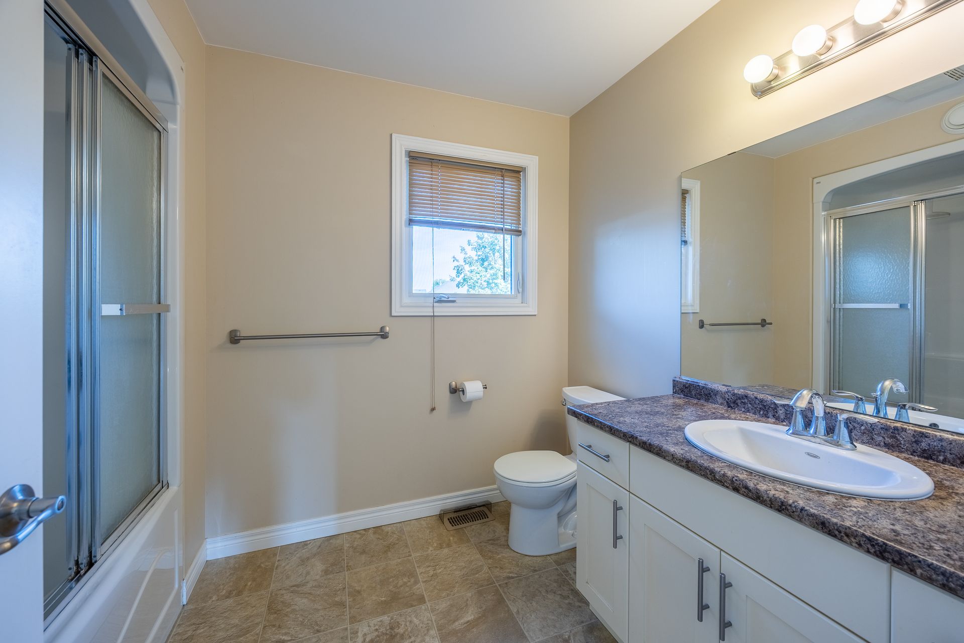 Bathroom at 5 Wood Duck Way, Ducks Landing, Port Rowan Bathroom at 5 Wood Duck Way, Ducks Landing, Port Rowan