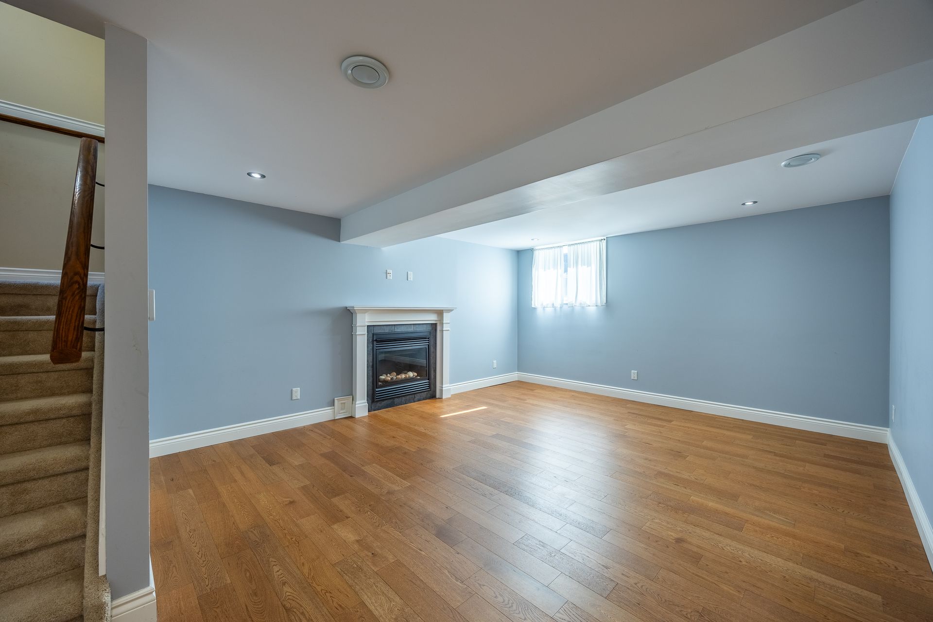 Family Room at 5 Wood Duck Way, Ducks Landing, Port Rowan Family Room at 5 Wood Duck Way, Ducks Landing, Port Rowan