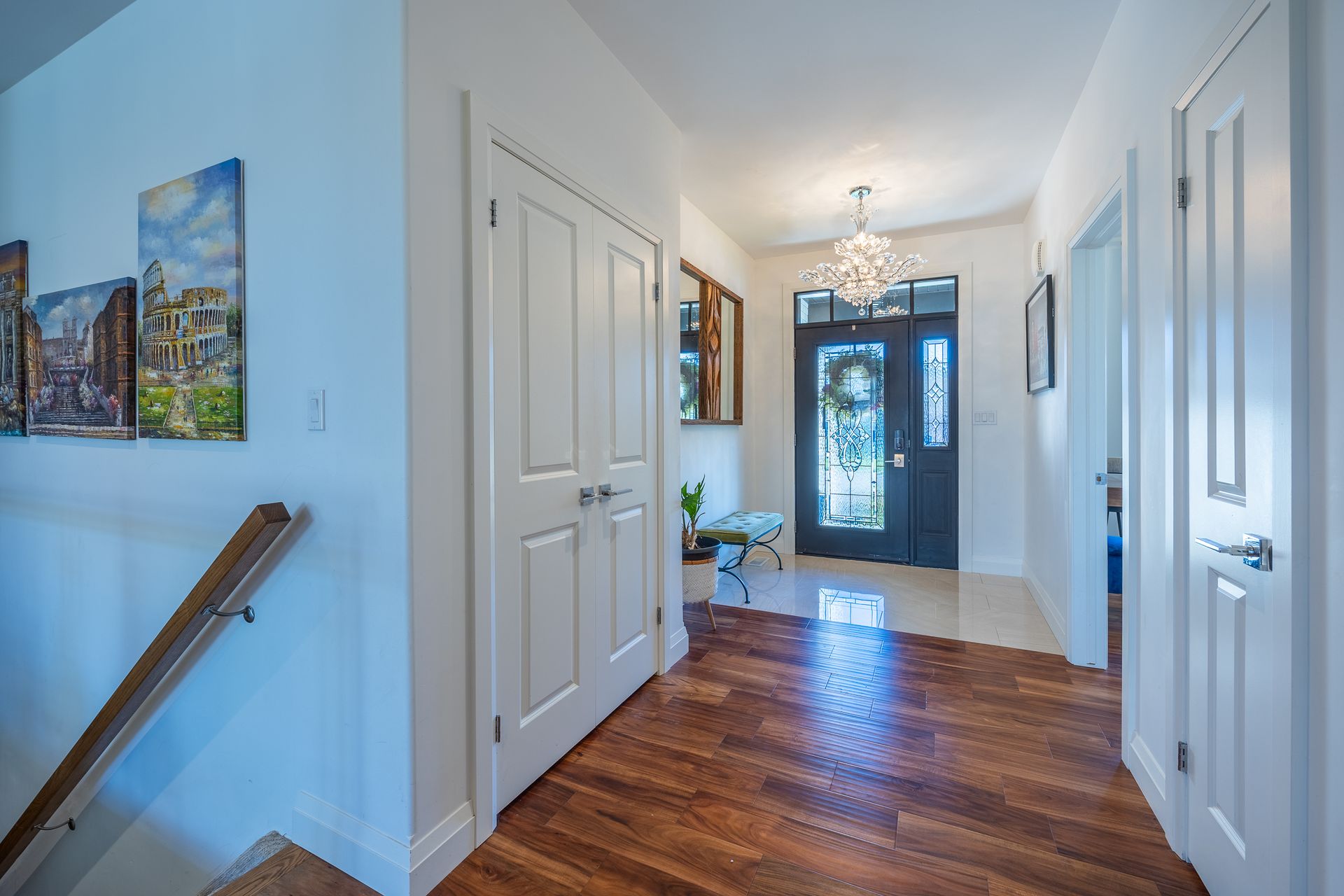 Entry at 80 Backus Drive, Port Rowan Entry at 80 Backus Drive, Port Rowan