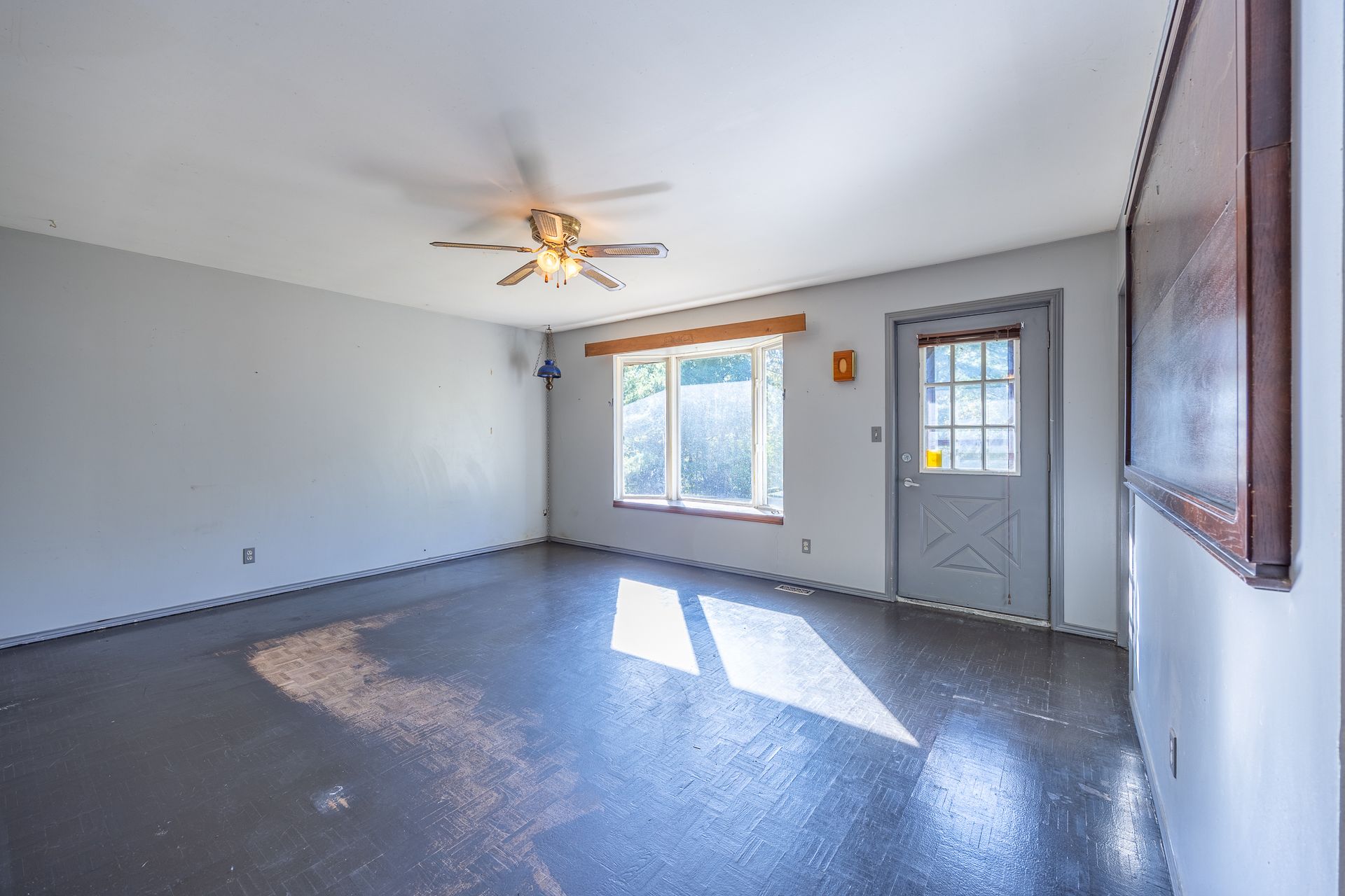 Entry at 10 Troyer Road, Walsingham Entry at 10 Troyer Road, Walsingham