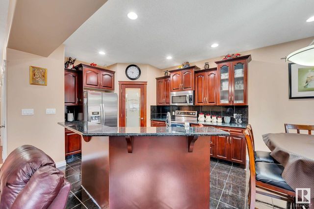 3332-18-street-silver-berry-edmonton-12 at 3332 18 Street, Silver Berry, Edmonton