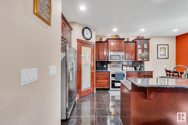 3332-18-street-silver-berry-edmonton-14 at 3332 18 Street, Silver Berry, Edmonton