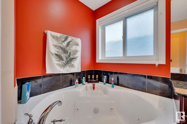 3332-18-street-silver-berry-edmonton-46 at 3332 18 Street, Silver Berry, Edmonton