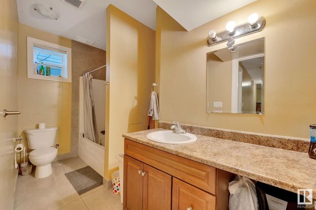 3332-18-street-silver-berry-edmonton-74 at 3332 18 Street, Silver Berry, Edmonton