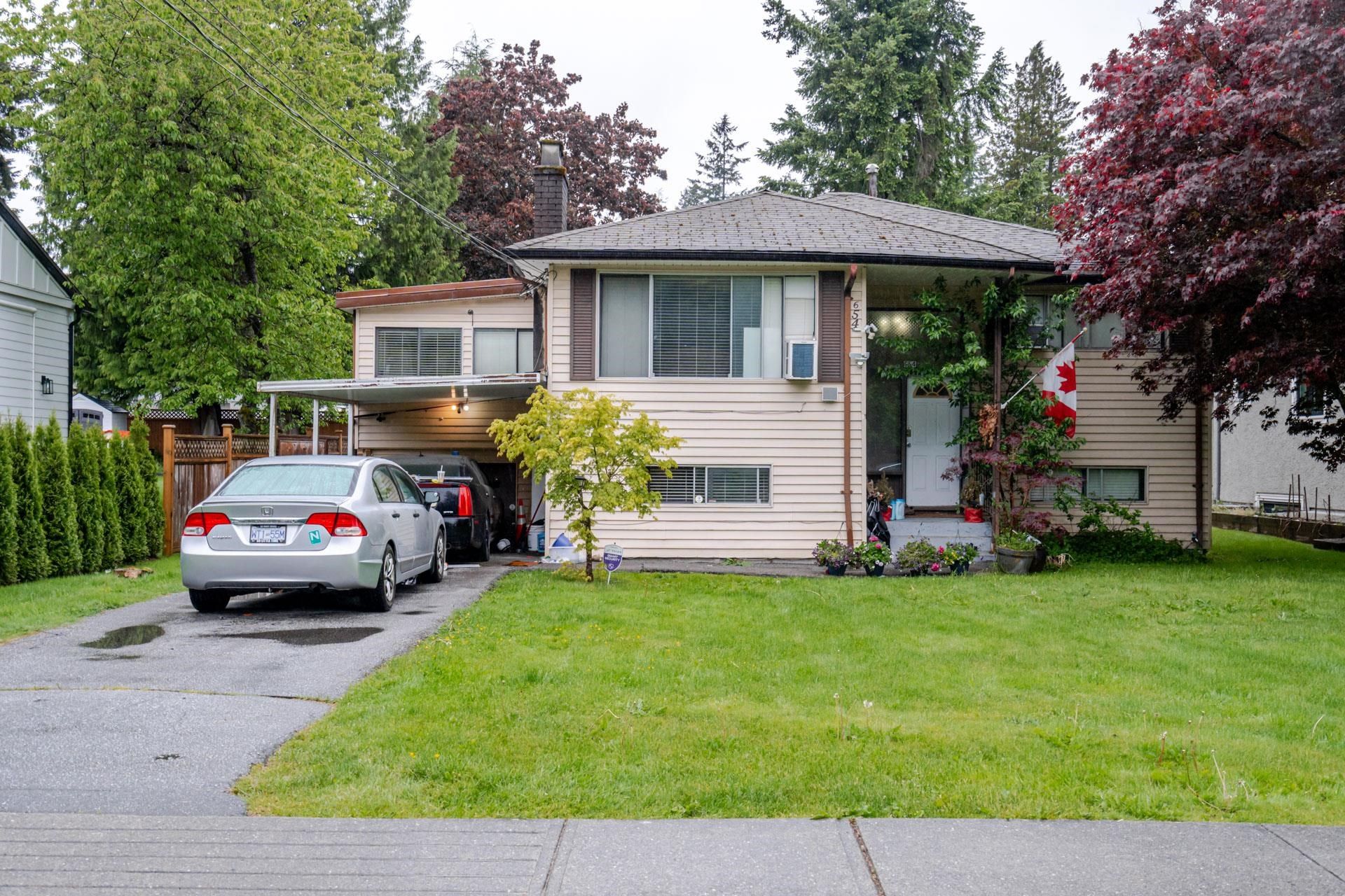 654 Linton Street, Central Coquitlam, Coquitlam photo number 1
