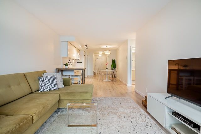 788-hamilton-street-downtown-vw-vancouver-west-11 at 1907 - 788 Hamilton Street, Downtown VW, Vancouver West