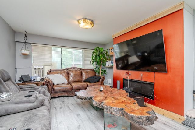 654-linton-street-central-coquitlam-coquitlam-15 at 654 Linton Street, Central Coquitlam, Coquitlam