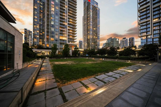 4688-kingsway-avenue-metrotown-burnaby-south-29 at 2803 - 4688 Kingsway Avenue, Metrotown, Burnaby South