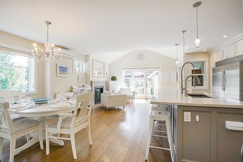 663-e-22nd-street-boulevard-north-vancouver-07 at 663 E 22nd Street, Boulevard, North Vancouver