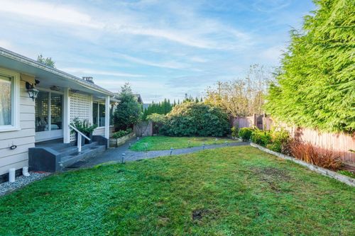2250-haywood-avenue-dundarave-west-vancouver-30 at 2250 Haywood Avenue, Dundarave, West Vancouver