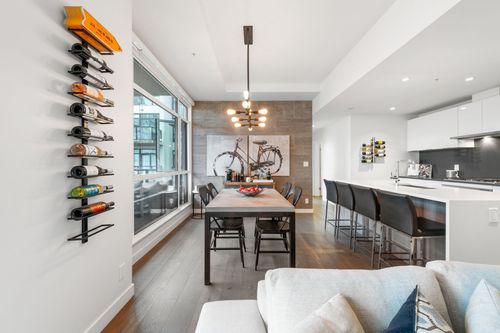 dining at W 2nd, Lower Lonsdale, North Vancouver