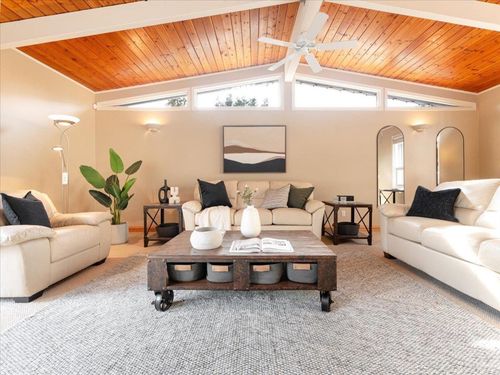 999-clements-avenue-canyon-heights-nv-north-vancouver-04 at 999 Clements Avenue, Canyon Heights NV, North Vancouver