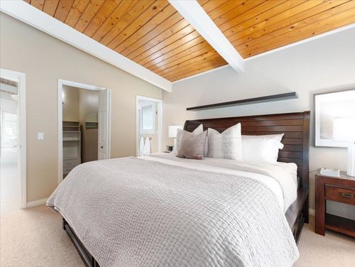 999-clements-avenue-canyon-heights-nv-north-vancouver-19 at 999 Clements Avenue, Canyon Heights NV, North Vancouver