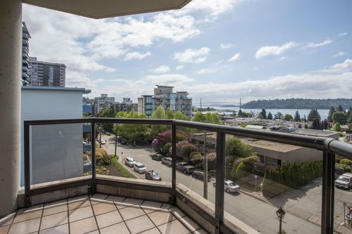 1689-duchess-avenue-ambleside-west-vancouver-06 at 408 - 1689 Duchess Avenue, Ambleside, West Vancouver