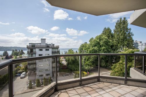 1689-duchess-avenue-ambleside-west-vancouver-07 at 408 - 1689 Duchess Avenue, Ambleside, West Vancouver