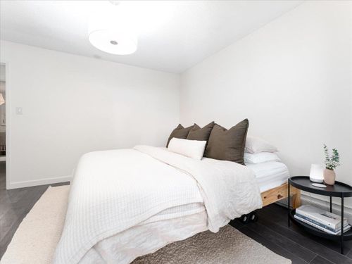 1385-draycott-road-lynn-valley-north-vancouver-16 at 304 - 1385 Draycott Road, Lynn Valley, North Vancouver