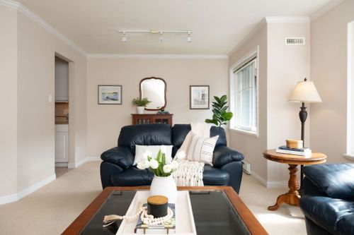 651-st-andrews-avenue-lower-lonsdale-north-vancouver-02 at 651 St. Andrews Avenue, Lower Lonsdale, North Vancouver 651-st-andrews-avenue-lower-lonsdale-north-vancouver-02 at 651 St. Andrews Avenue, Lower Lonsdale, North Vancouver