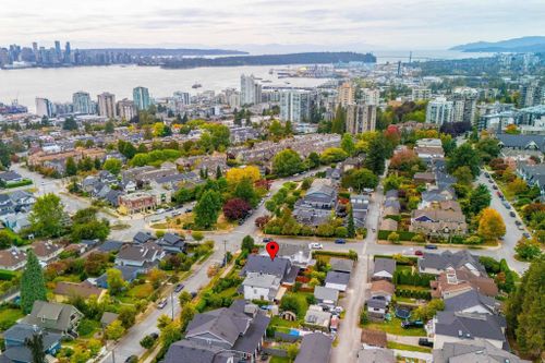 308-e-9th-street-central-lonsdale-north-vancouver-34 at 308 E 9th Street, Central Lonsdale, North Vancouver