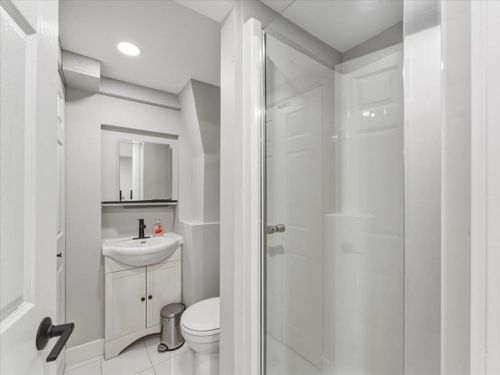 318-e-keith-road-central-lonsdale-north-vancouver-31 at 318 E Keith Road, Central Lonsdale, North Vancouver