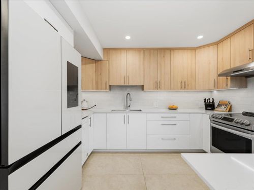 1910-cedar-village-crescent-westlynn-north-vancouver-09 at 48 - 1910 Cedar Village Crescent, Westlynn, North Vancouver