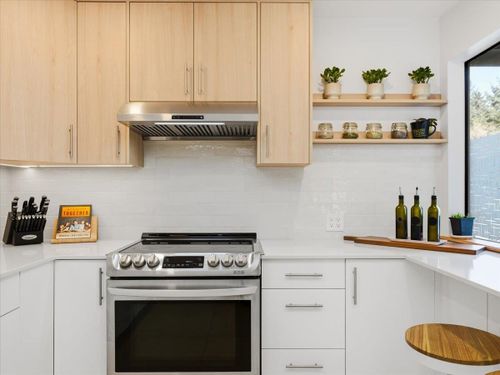 1910-cedar-village-crescent-westlynn-north-vancouver-11 at 48 - 1910 Cedar Village Crescent, Westlynn, North Vancouver