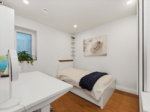 1910-cedar-village-crescent-westlynn-north-vancouver-27 at 48 - 1910 Cedar Village Crescent, Westlynn, North Vancouver