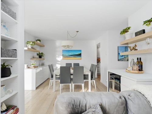 168-chadwick-court-lower-lonsdale-north-vancouver-07 at 209 - 168 Chadwick Court, Lower Lonsdale, North Vancouver